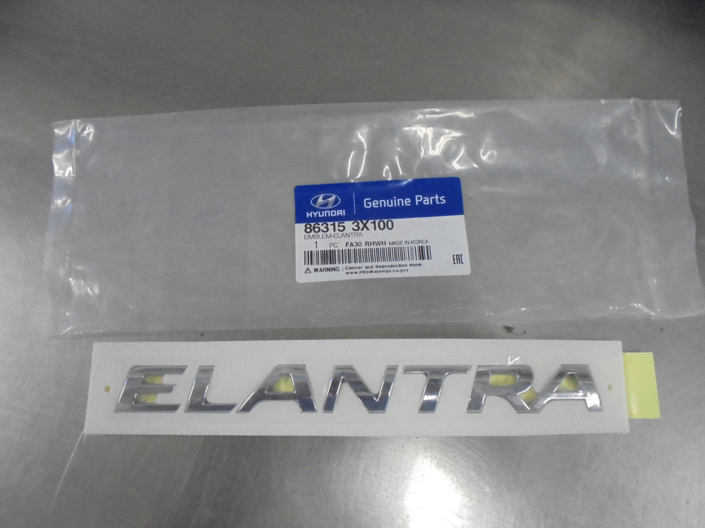 Hyundai Elantra Genuine Rear Trail Gate Emblem Chrome New Part