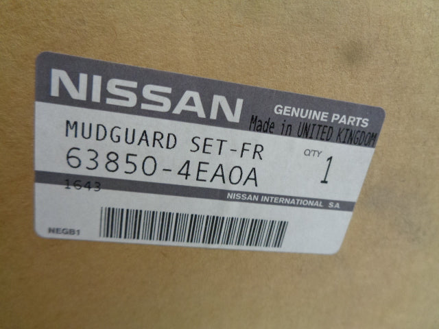 Nissan J11 Qashqai Genuine Right Hand Front Mud Flap New Part