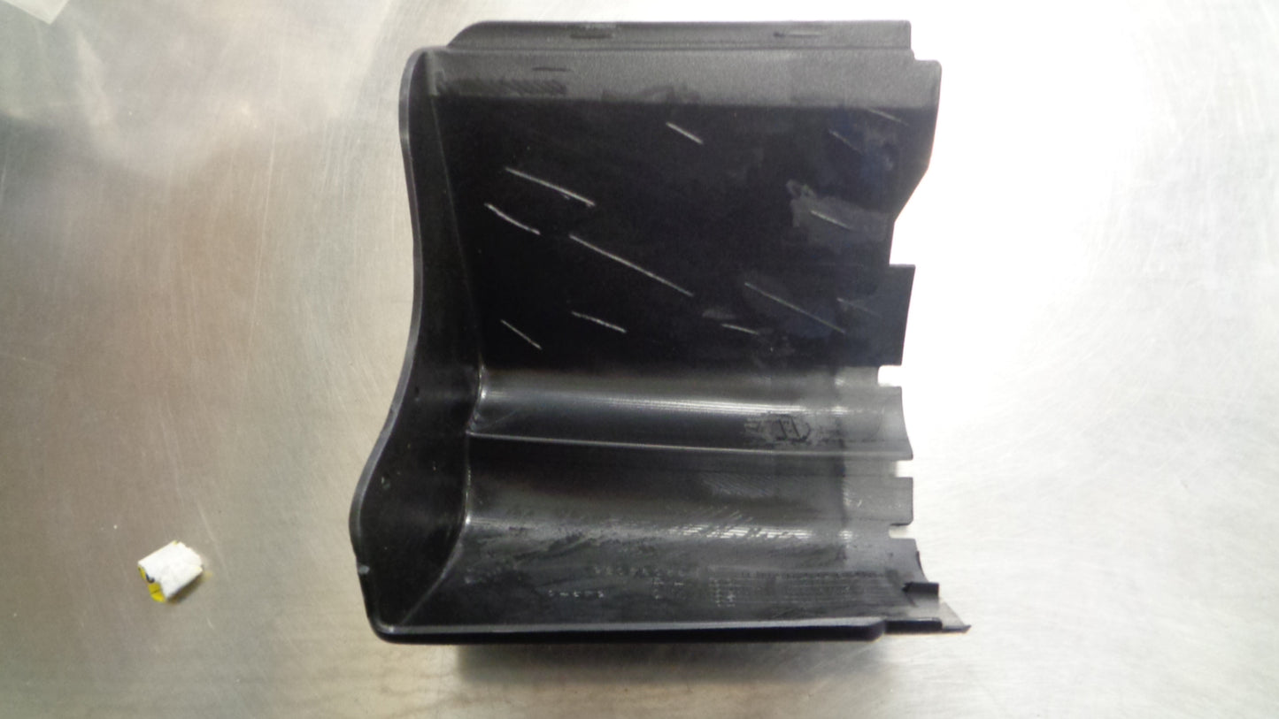 Holden VU SS Commodore Ute Genuine Right Hand Side Skirt End Cap New Part