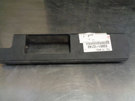 Toyota Corolla Genuine Front Wheel Opening Extension New Part