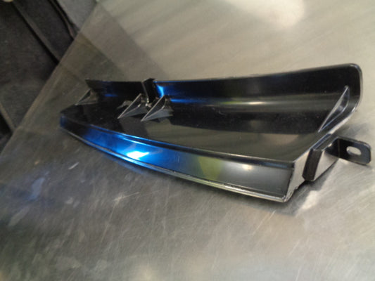 Toyota Camry Genuine Right Hand Front Lower Headlight Moulding New Part