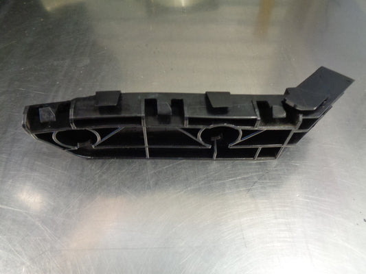 Honda CR-V Genuine Front Left Hand Side Bumper Bracket New Part
