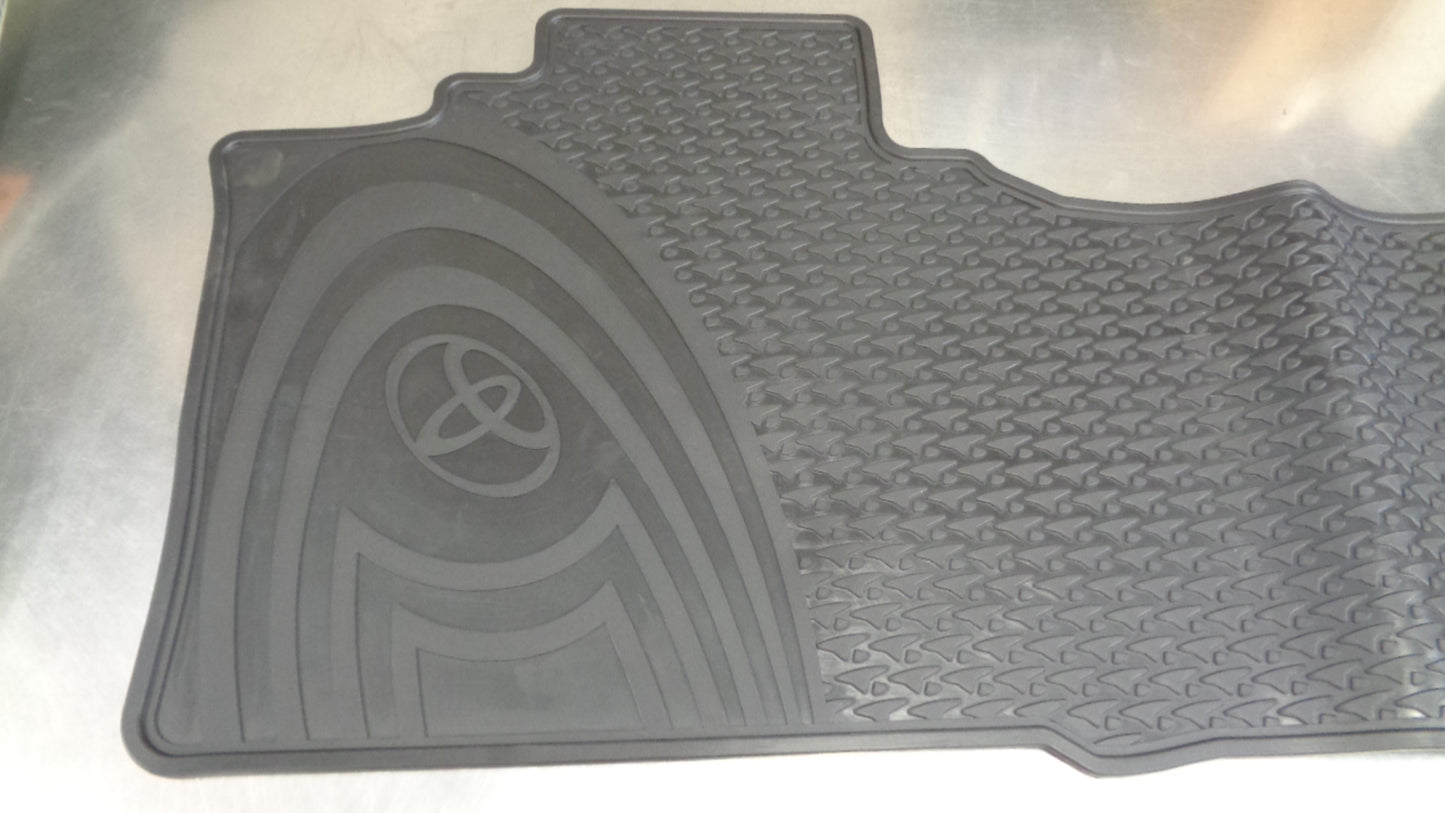 Toyota Camry Genuine Rubber Rear Mat Set New Part