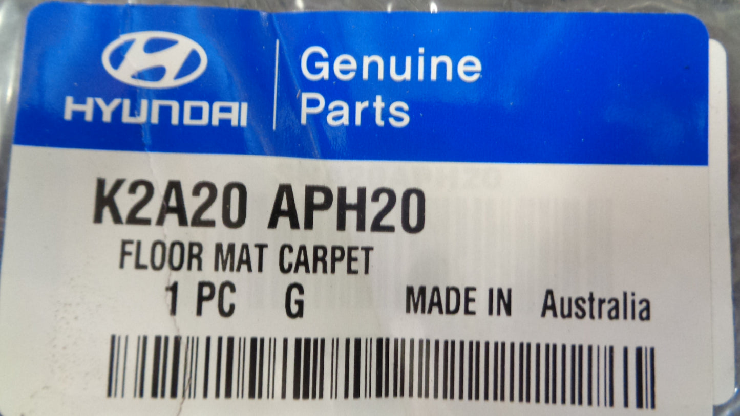 Hyundai Venue Genuine Carpet Floor Mat Set With Red Stitching New Part