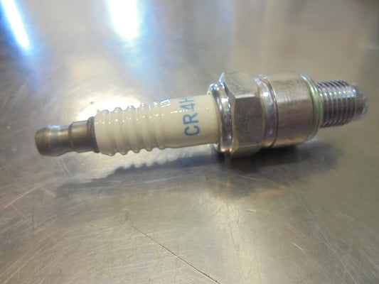 HGK Spark Plug Suits Honda Out Board Motors New Part