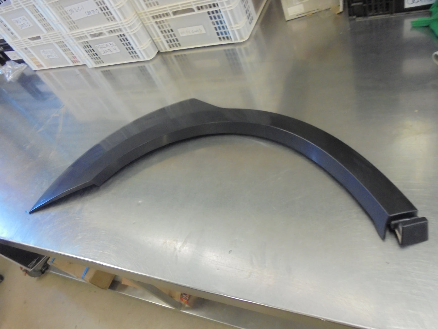 Subaru Outack Genuine Right Hand Rear Quarter Garnish New Part