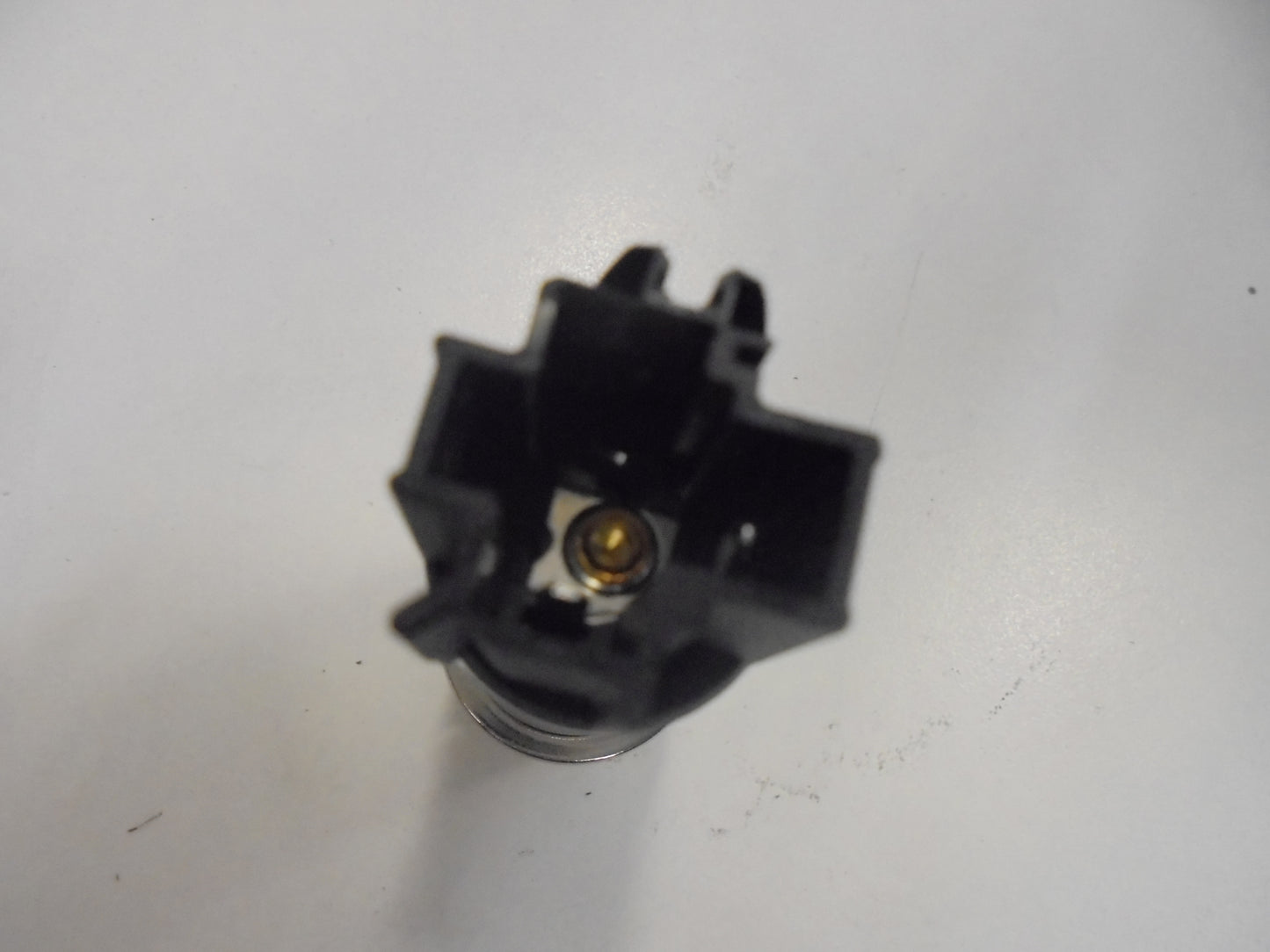 Genuine GM Accessory Power Receptable New Part