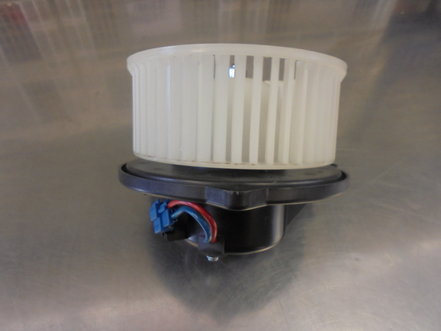 Land Rover Discovery 2-3-4 Genuine Heater Fan Blower A/C Motor Unit New Part