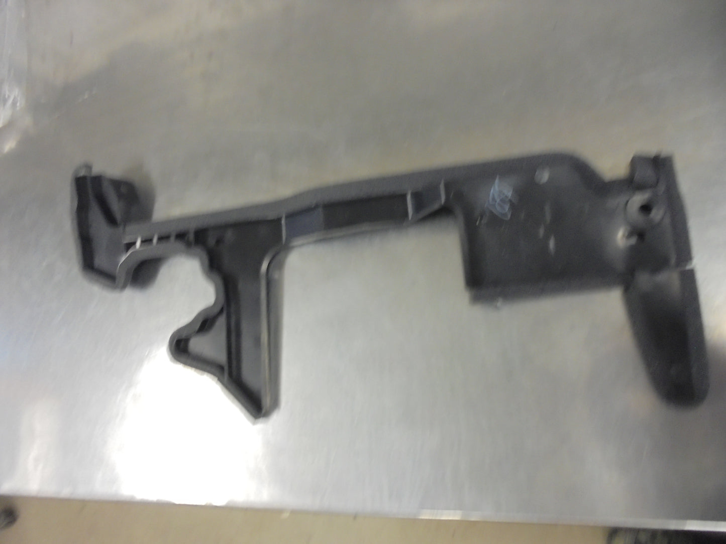 Nissan Qashqai Genuine Left Half Radiator Air Guide New Part