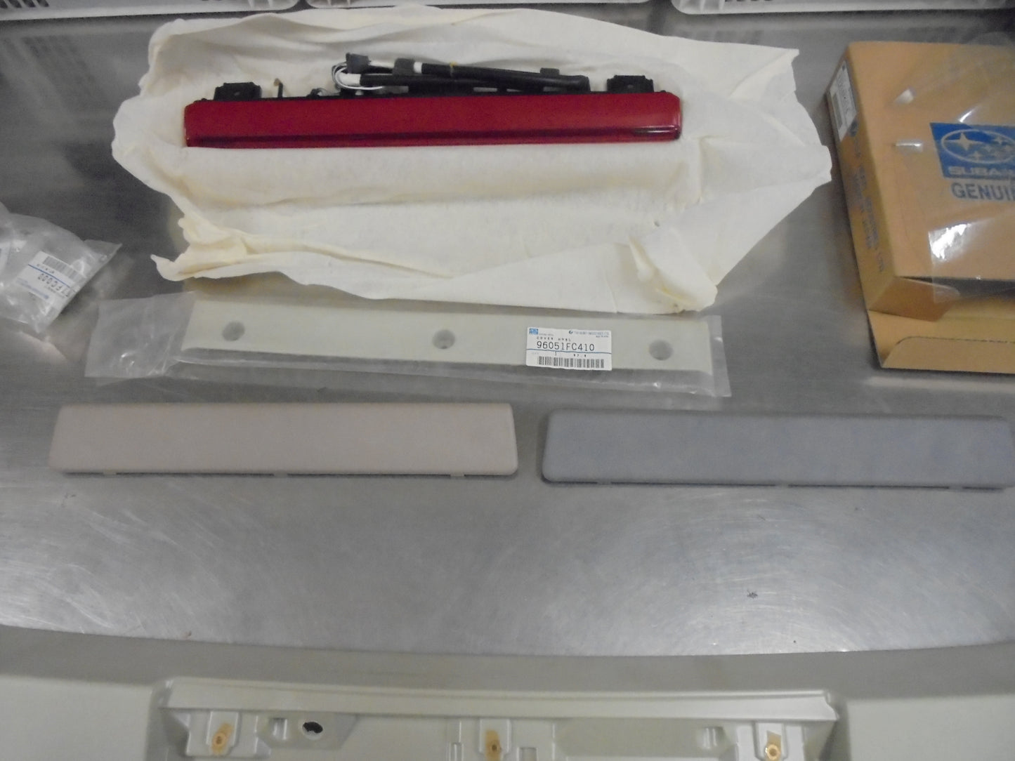 Subaru Forester Genuine Wagon Rear Spoiler Complete Kit New Part