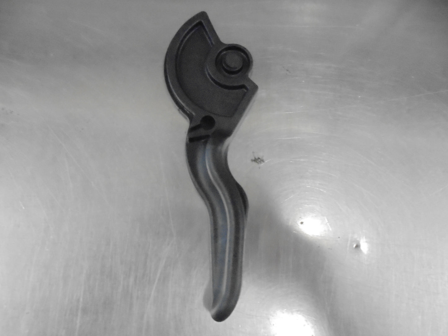 Holden Barina-Combo-Tigra-Astra Genuine Bonnet Release Handle New Part