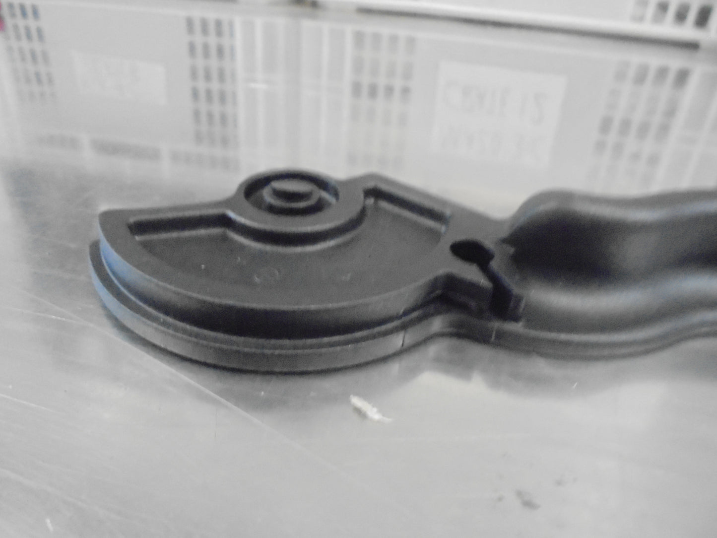 Holden Barina-Combo-Tigra-Astra Genuine Bonnet Release Handle New Part