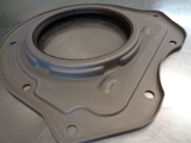 Land Rover Defender Genuine Rear Crankshaft Oil Seal New Part