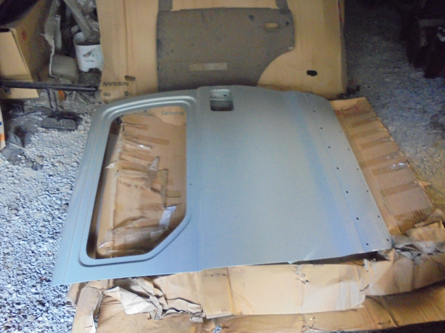 Hyundai Trajet / Kia Carnival Genuine Drivers Side Sliding Door New Part