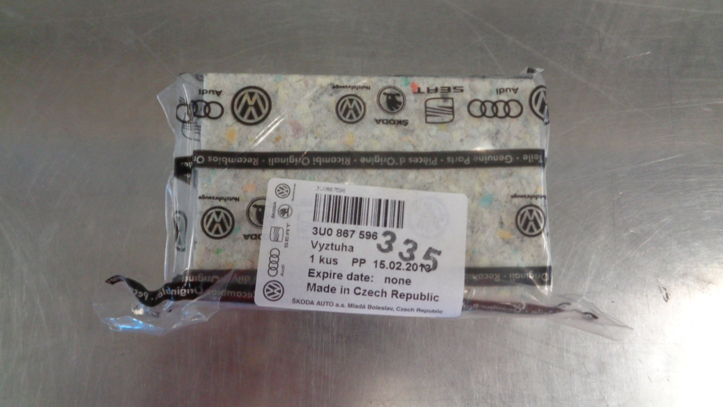 Volkswagen Amarok Genuine Loading Flap Attachment Set New Part