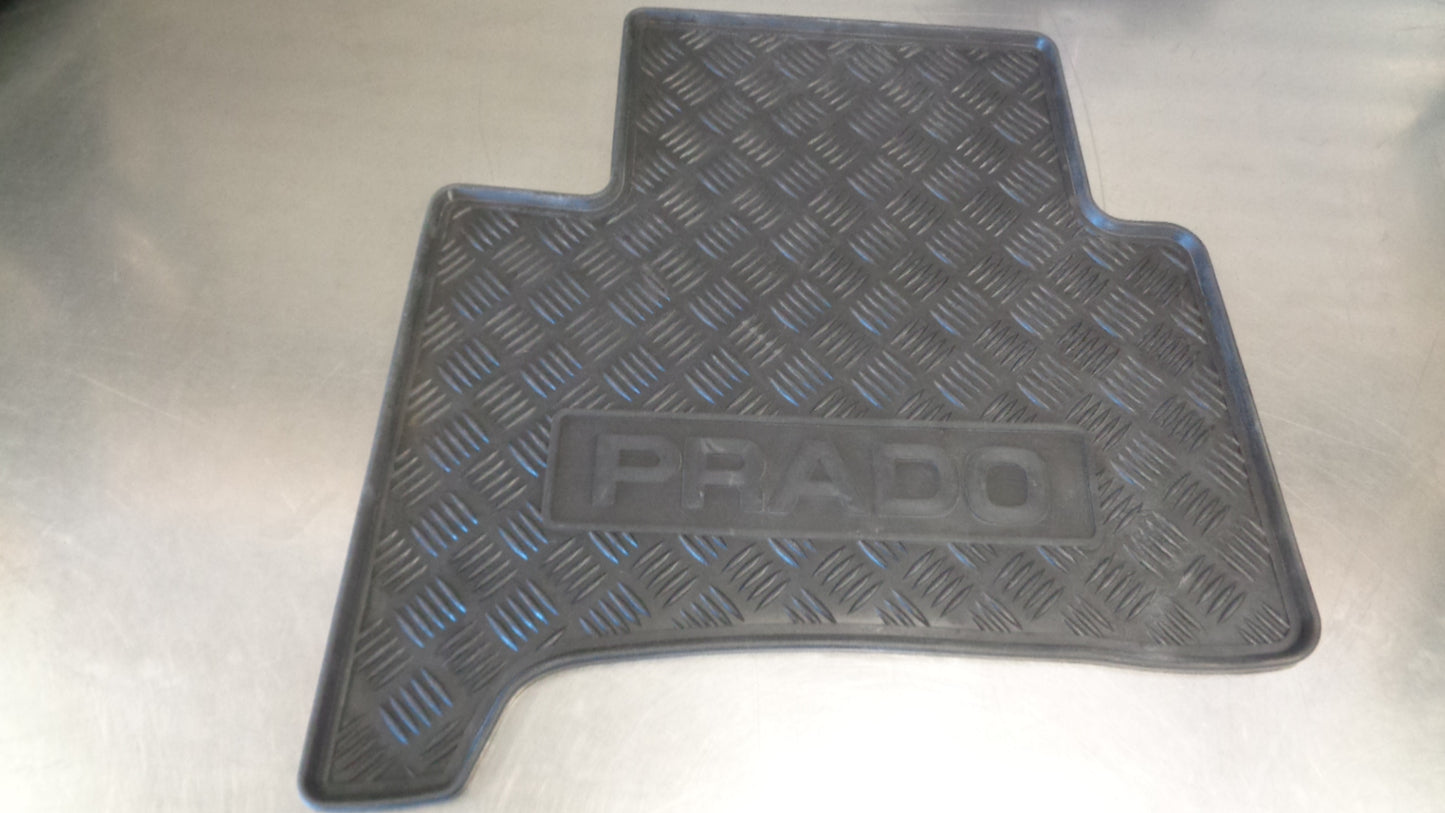 Toyota Prado 120 Series Genuine Rear Rubber Floor Mat Set New Part