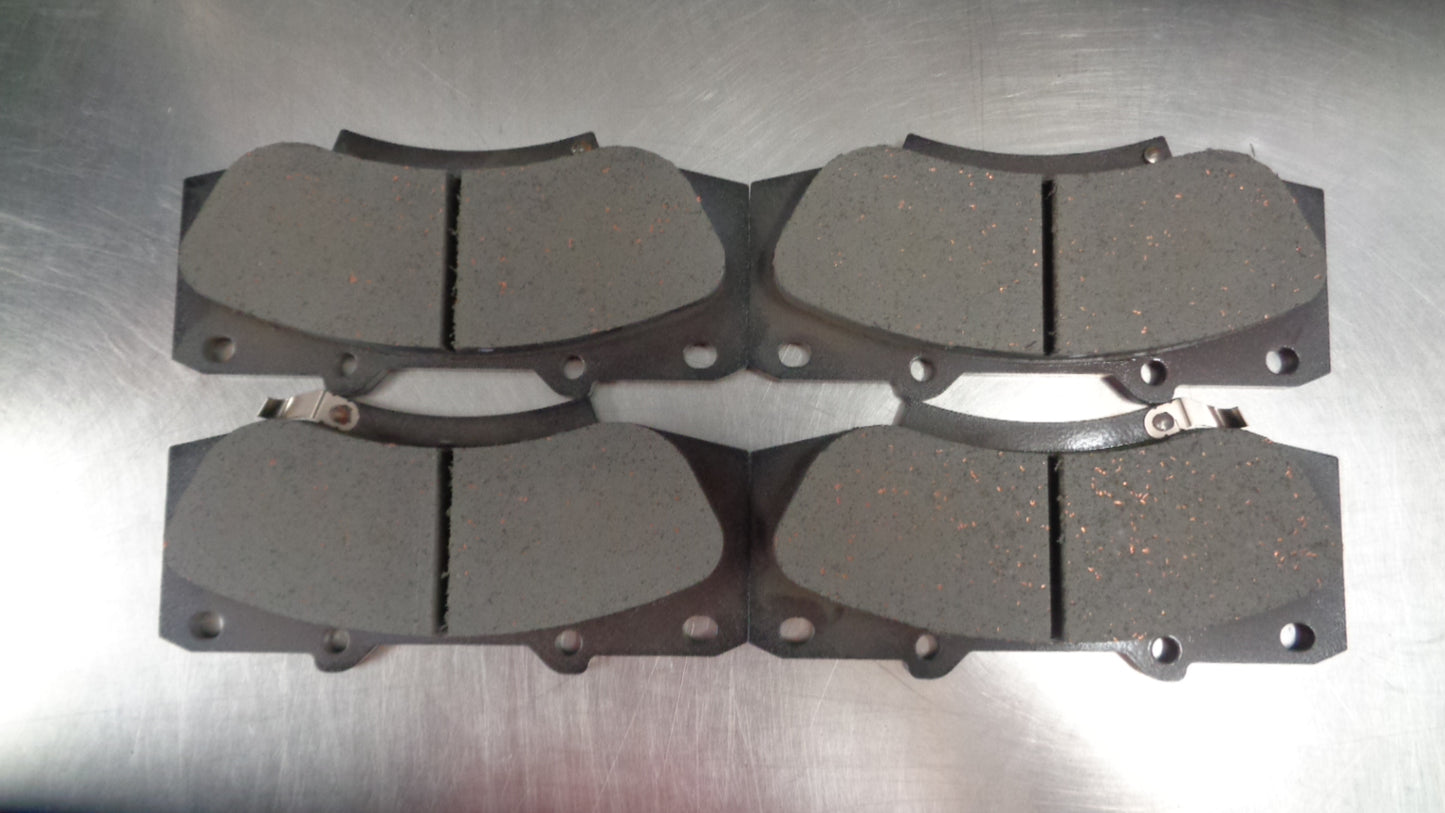 Toyota Hilux 4x4 Genuine Front Disc Brake Pads New Part