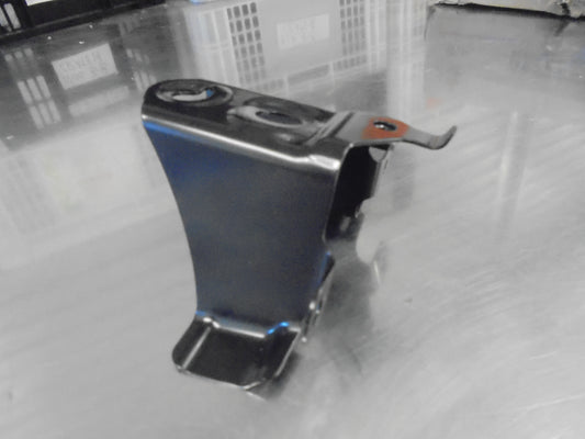 Honda CR-V Genuine Left Hand Front Inner Guard Bracket New Part