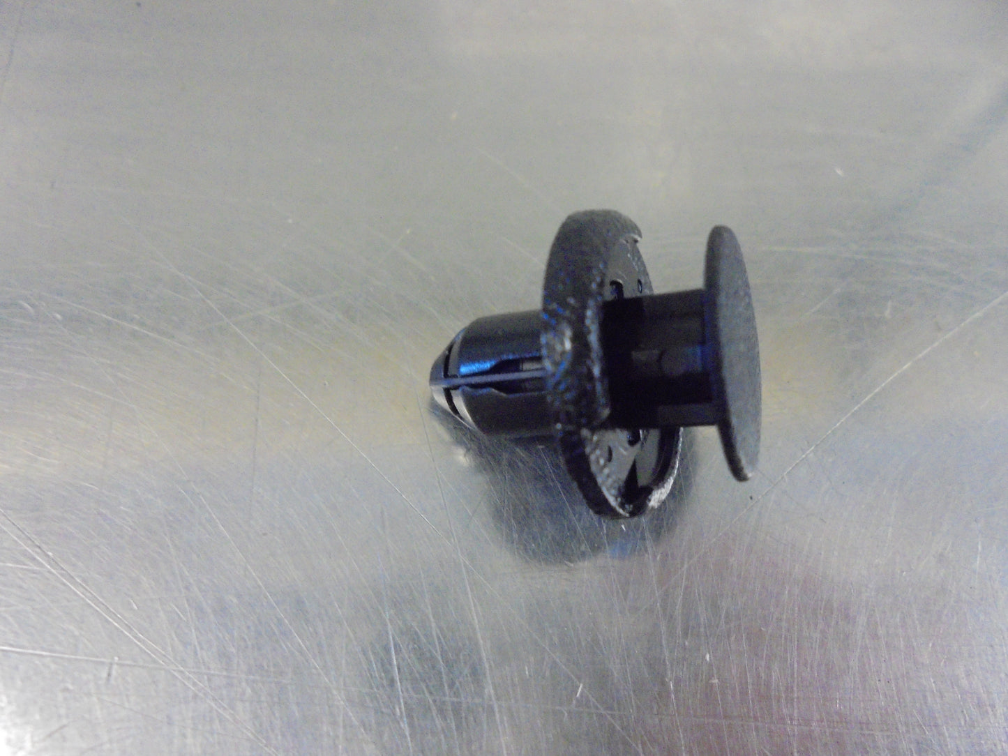 Subaru Genuine Fender Liner Clip New Part