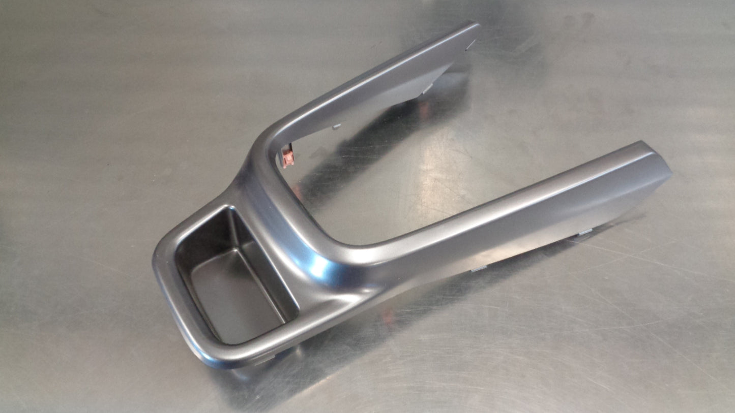 Suzuki Grand Vitara Genuine Manual Gear Stick Surround Trim New Part