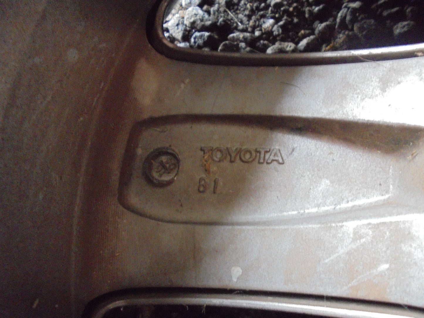 Toyota Kluger Genuine 19 Inch Alloy Wheel Used VGC