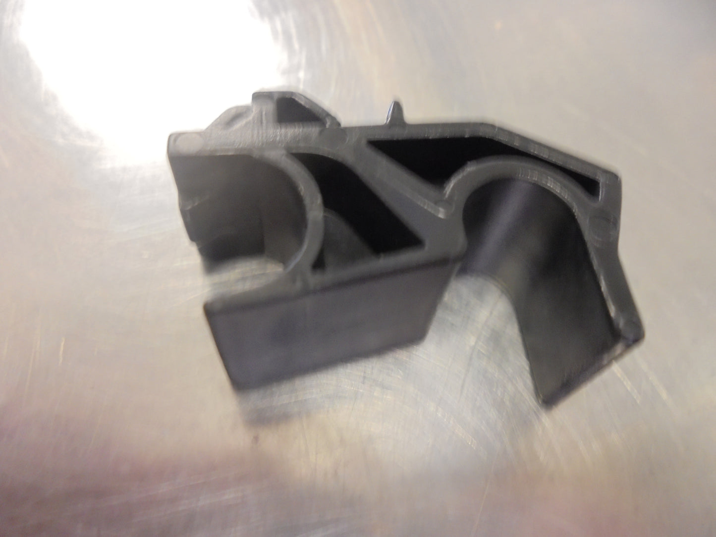 Subaru Impreza/Forester Genuine Hood Prop Clip New Part