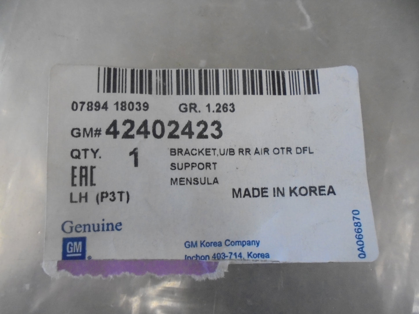 Holden Trax Genuine Passenger Side Underbody Air Deflector Bracket New Part