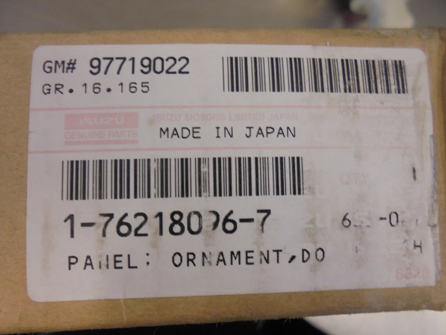 Isuzu F Series Genuine Left Hand Top Door Garnish New Part