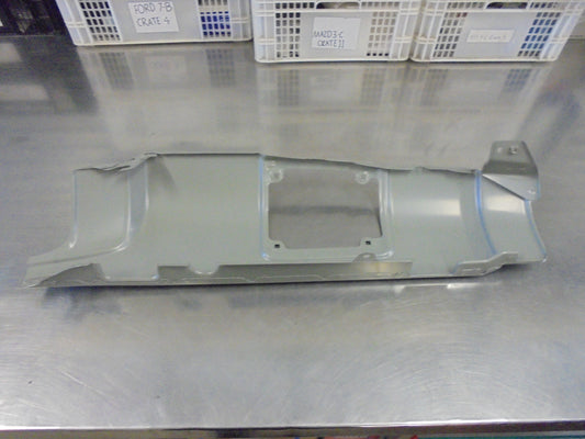 Isuzu FFS/FTS Truck Genuine Right Hand Front Side Panel New Part