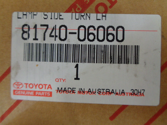 Toyota Camry Genuine Left Hand Mirror Turn Indicator New Part