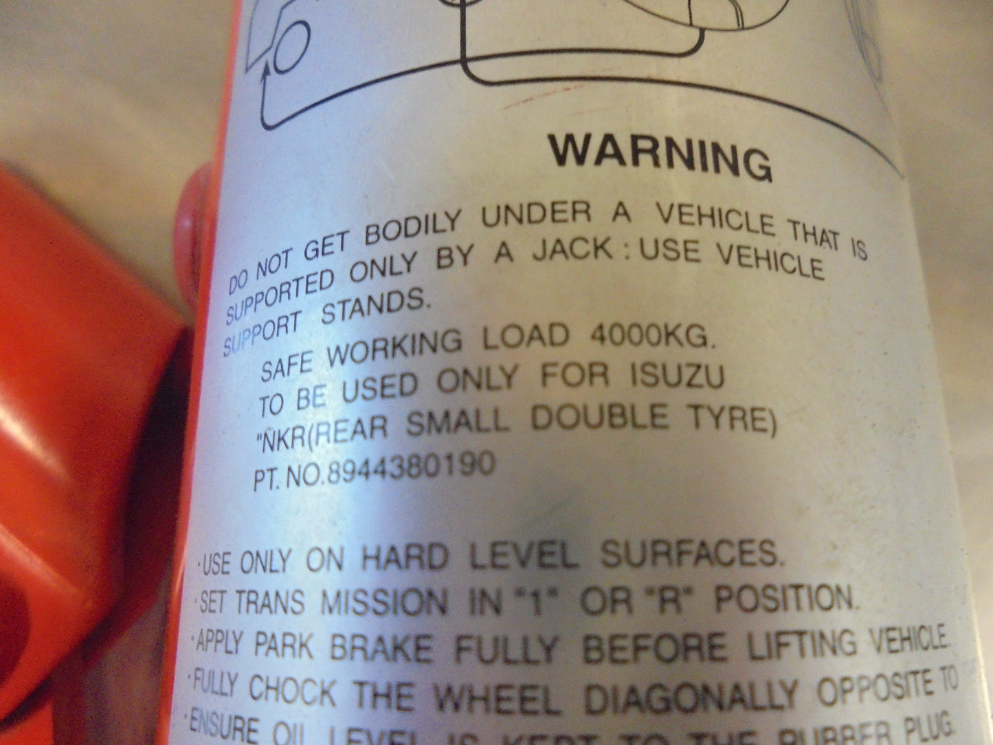 Isuzu Light Truck 4000KG Bottle Jack (Jack Only) New Part
