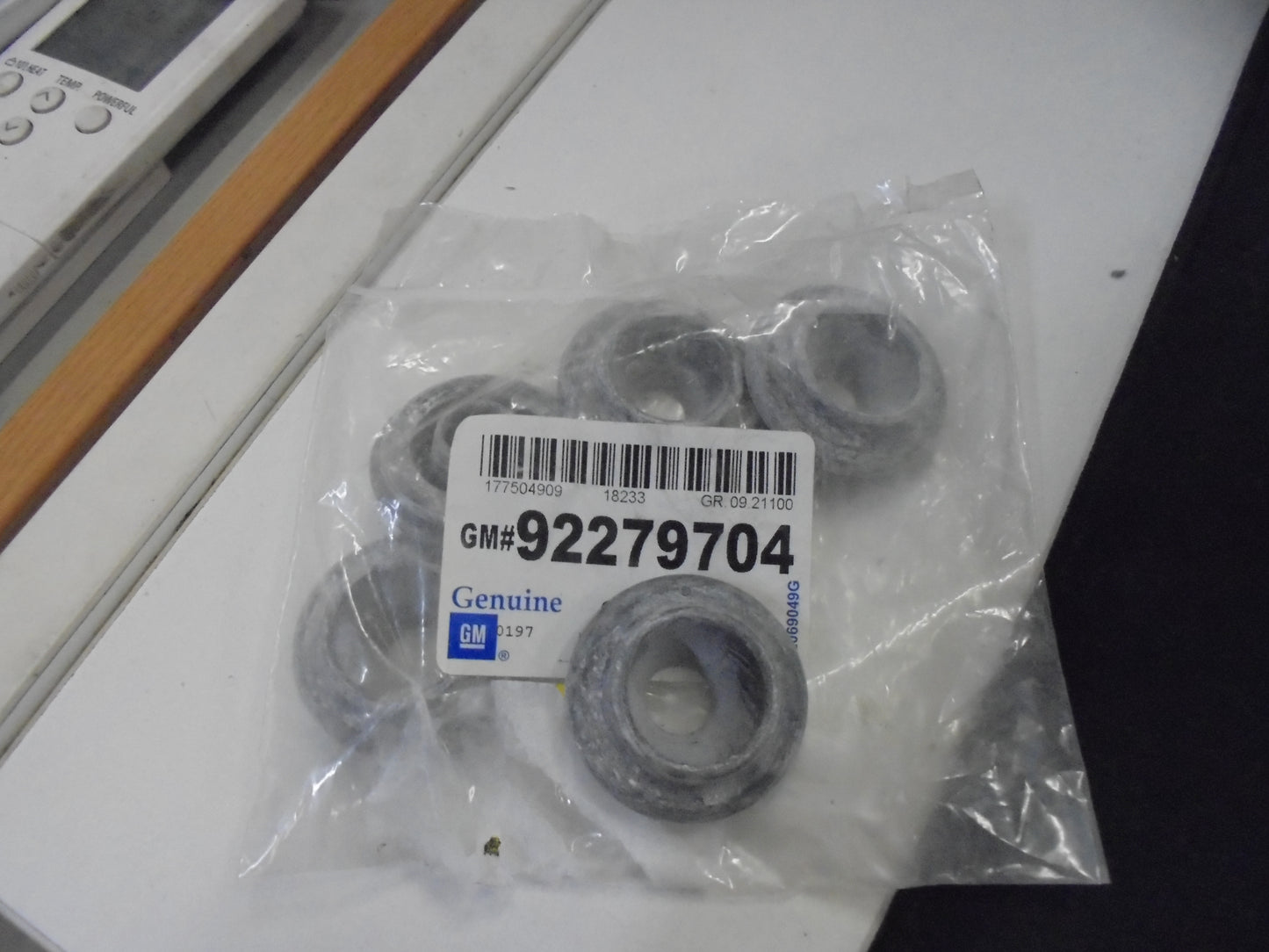 Holden Genuine A/C Conditioning Evaporator And Blower Drain Grommet New Part