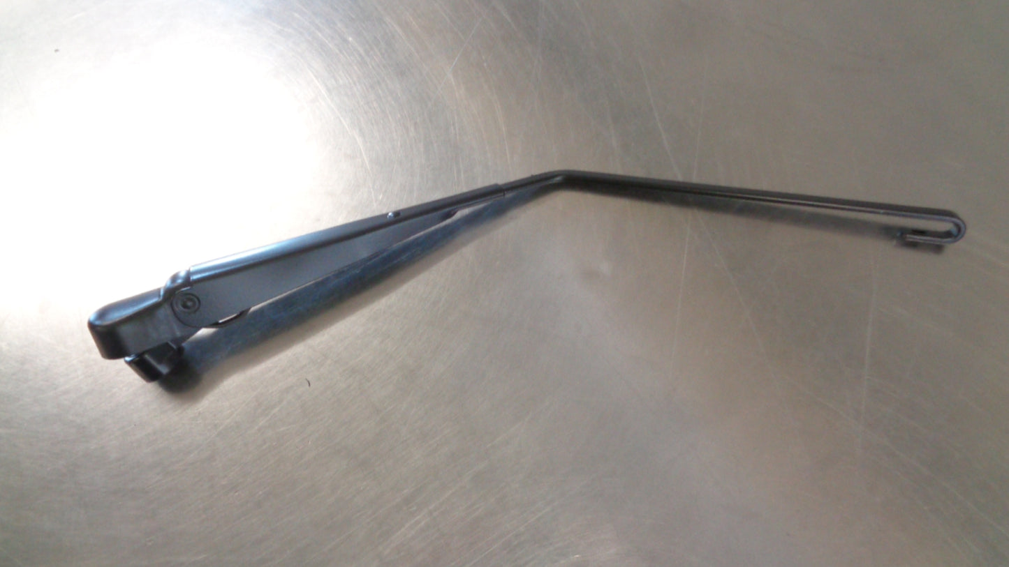 Toyota Landcruiser Genuine Rear Wiper Arm Assy New Part