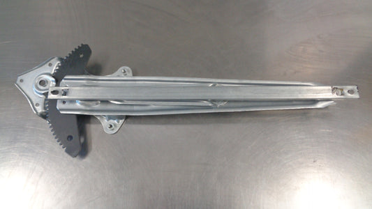 Holden Colorado Genuine Front Lefthand Electric Glass Machine New Part