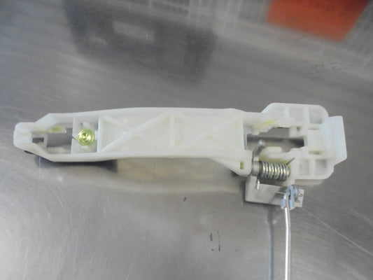 Holden Epica Genuine Front Passenger Inner Handle Assembly New Part
