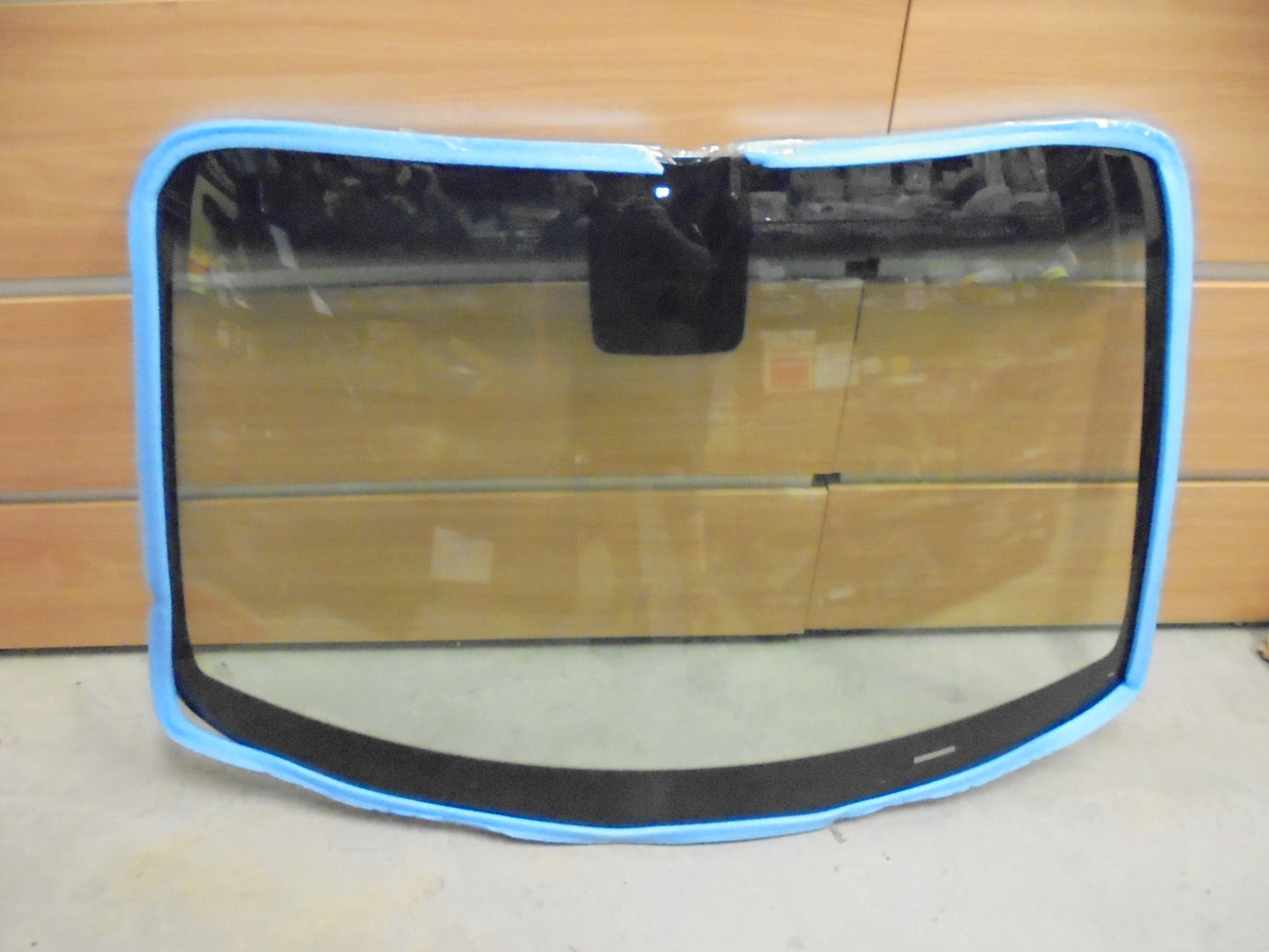 Hyundai Tucson Genuine Front Windscreen New Part