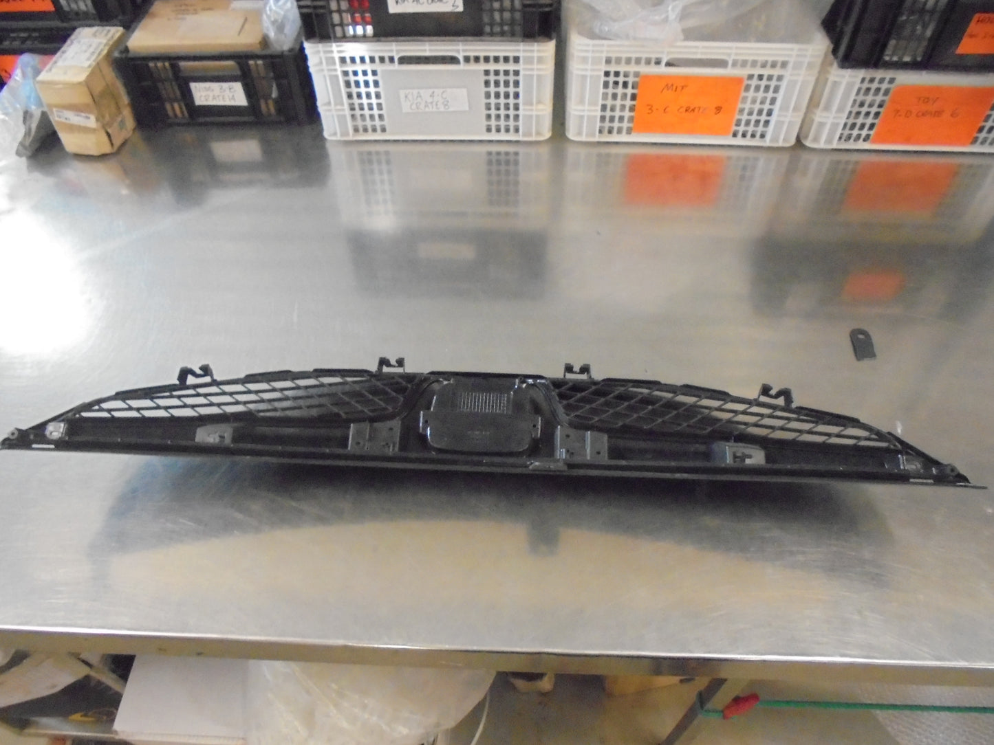 Honda Civic FD Sedan Genuine Front Grille Assembly New Part