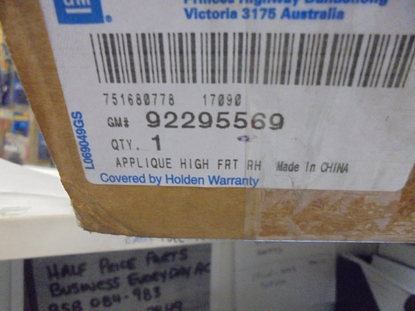 Holden VF/WN Commodore Statesman Genuine Right Hand Front Door Trim Panel ASM New Part