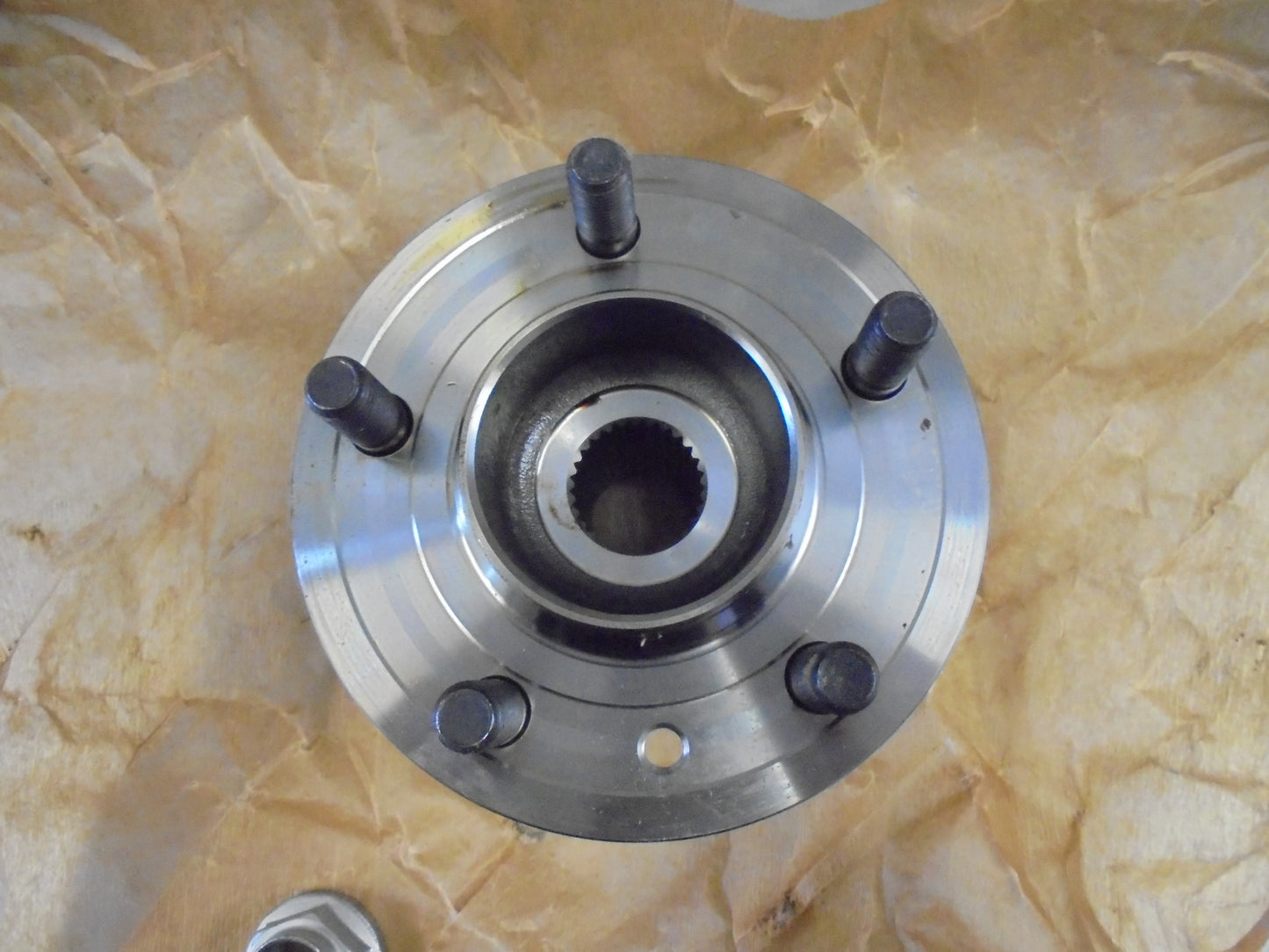 Land Rover Discovery 3/4/Range Rover Sport Genuine Front Wheel Hub And Bearing New Part