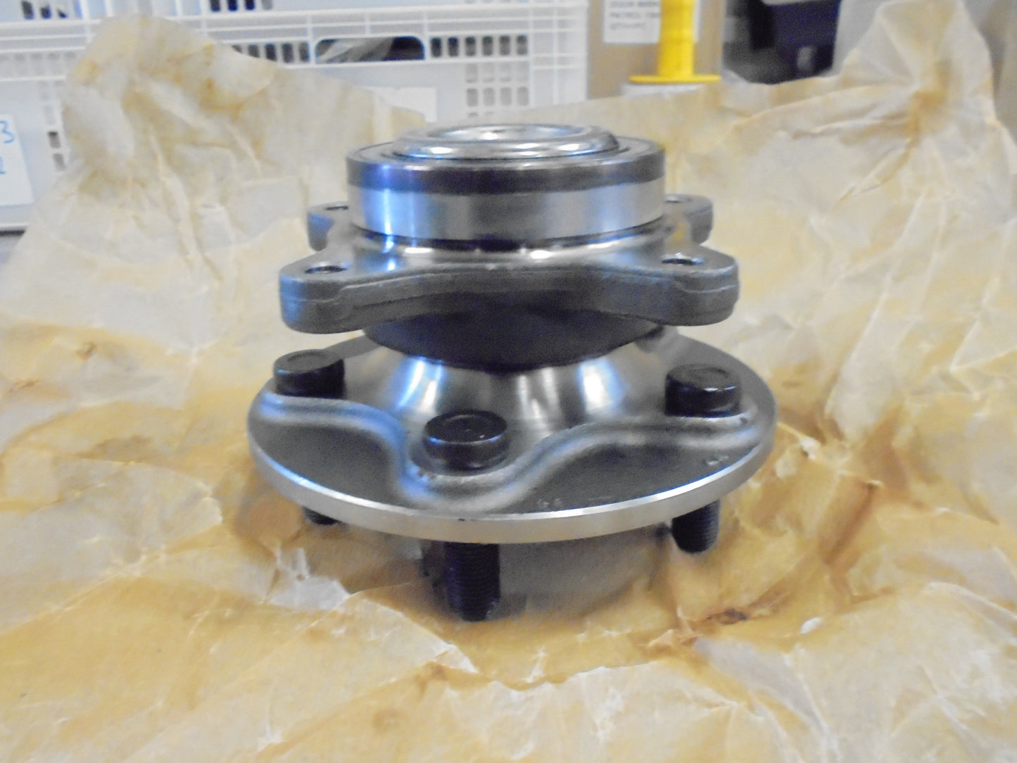 Land Rover Discovery 3/4/Range Rover Sport Genuine Front Wheel Hub And Bearing New Part