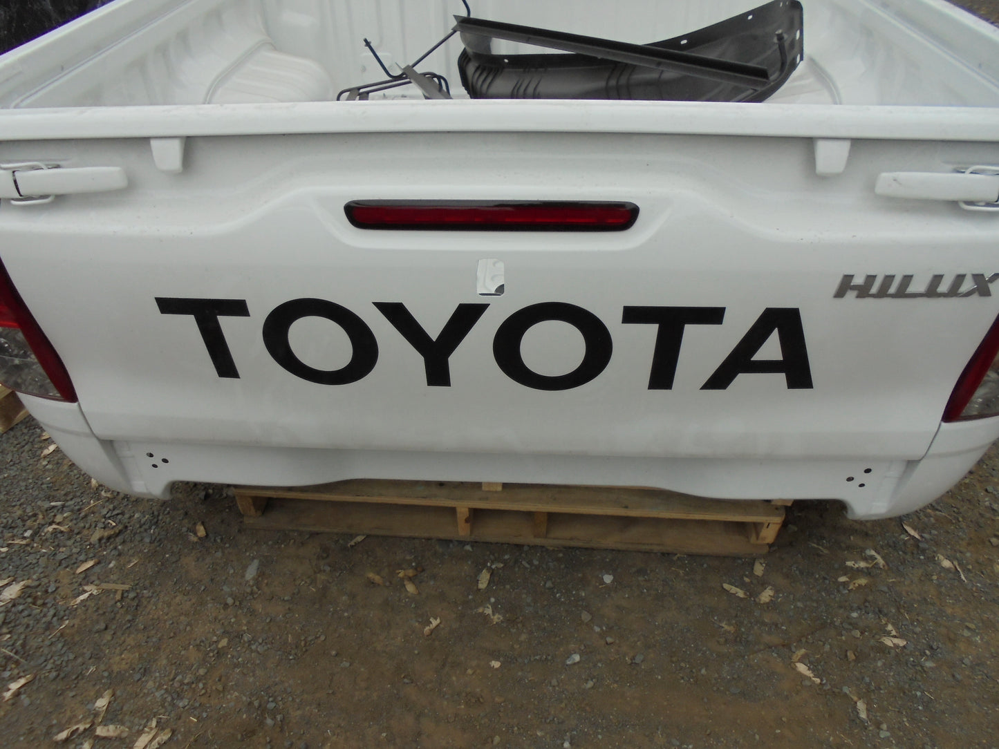 Toyota Hilux SR Dual Cab Genuine Tub Body With Lights New Part