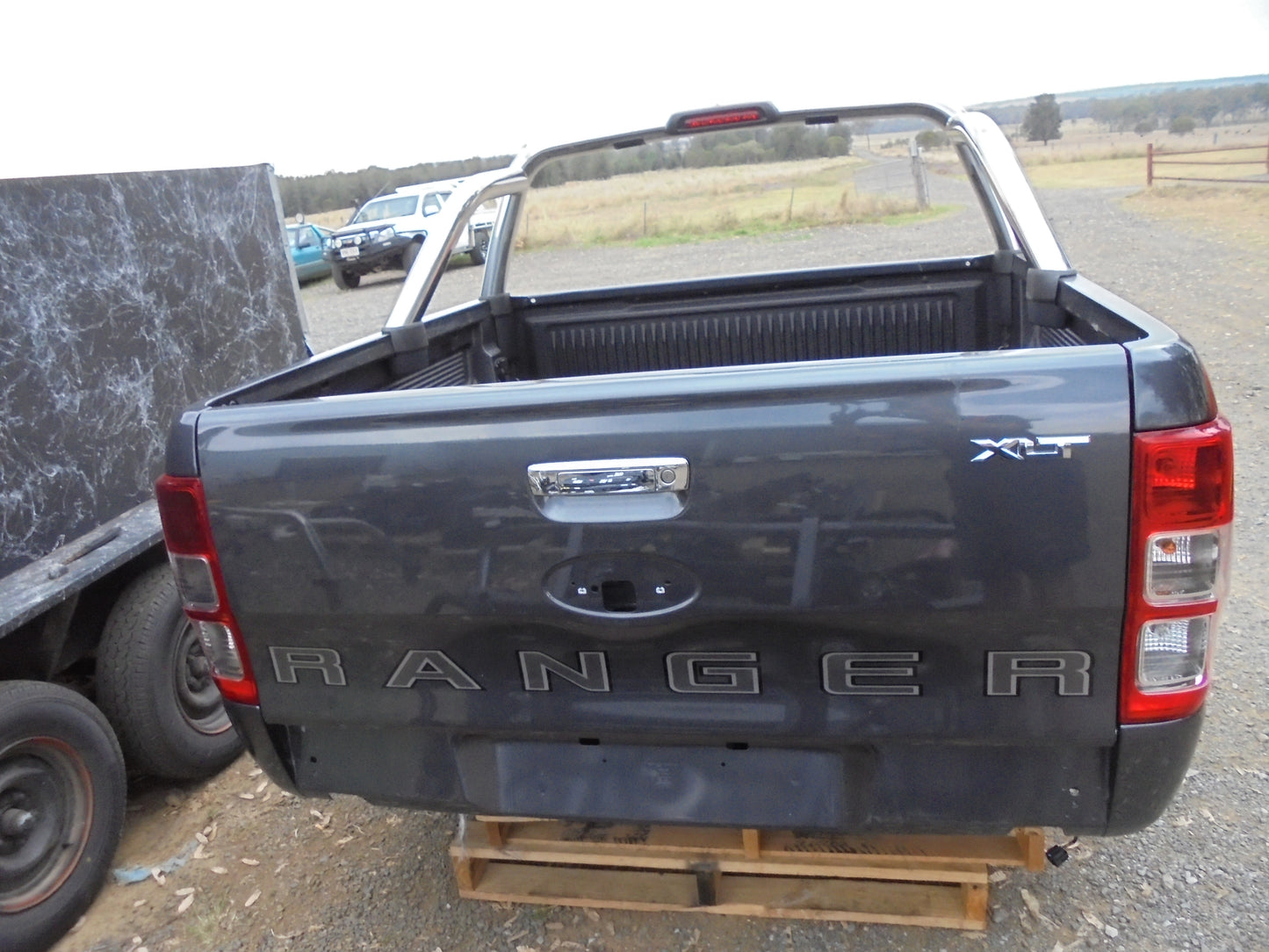 Ford PX3 XLT Ranger Genuine Dual Cab Tub Assembly with Tail Lights/Sports Bar/Tub Liner New Part
