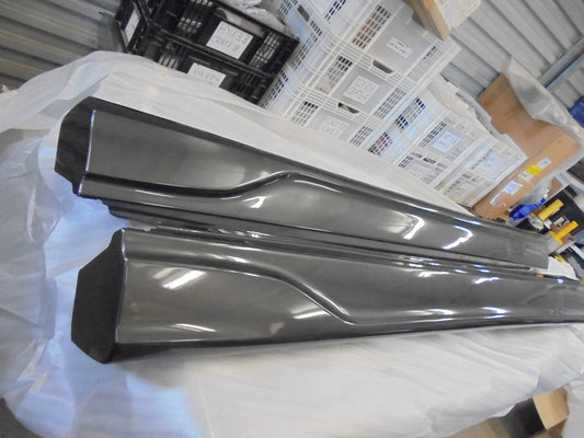 Mitsubishi Outlander Genuine Side Skirt Kit Factory Gray In Colour New Part