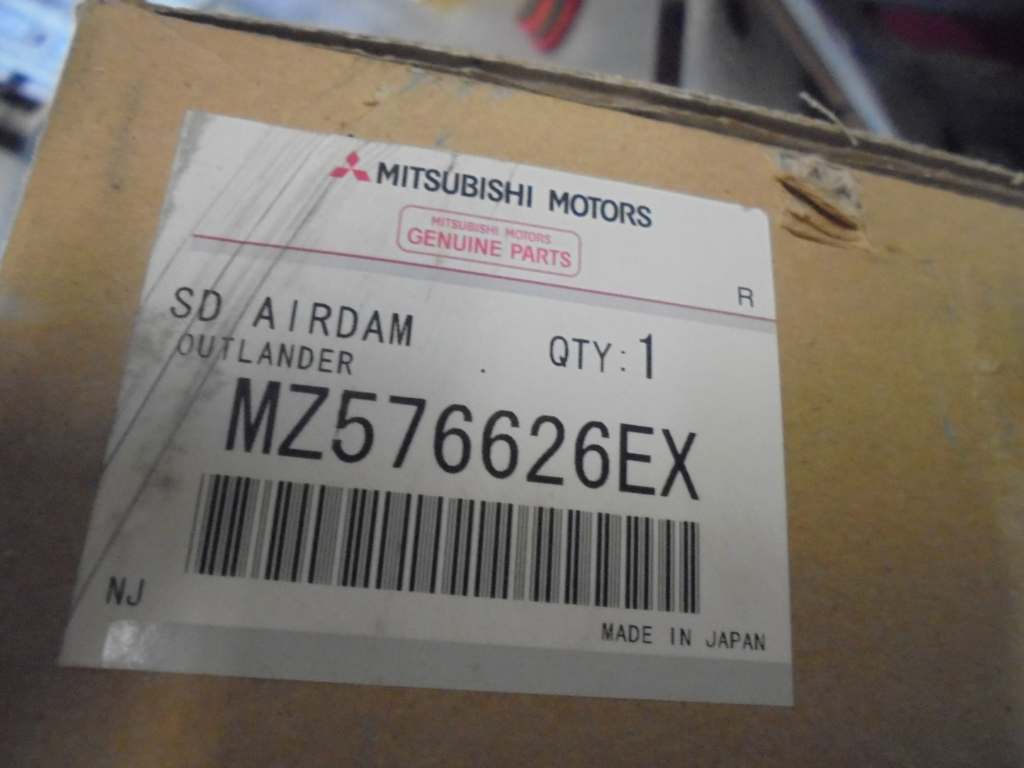 Mitsubishi Outlander Genuine Side Skirt Kit Factory Gray In Colour New Part