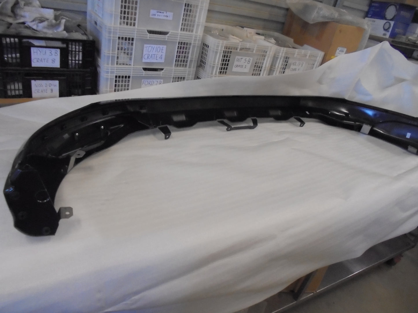 Mitsubishi Outlander Genuine Lower Front Spoiler (Air Dam) Factory Gray New Part