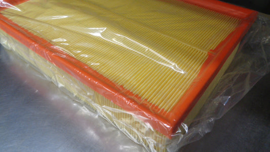 Sakura Air Filter suits Landrover Discovery L319 Engines New Part