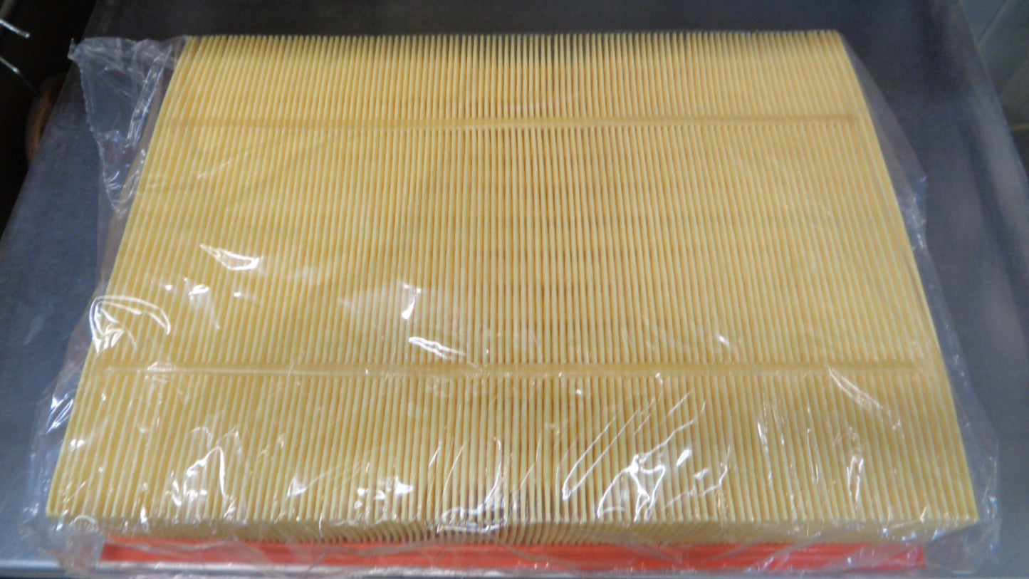 Sakura Air Filter suits Landrover Discovery L319 Engines New Part