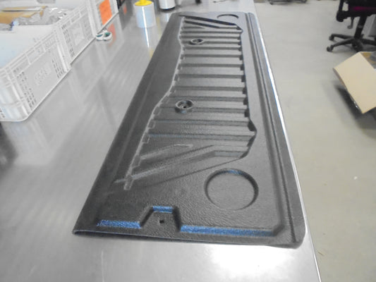 Ironman Tail Gate Liner Under Rail Suits Nissan Navara D23 Dual Cab New Part