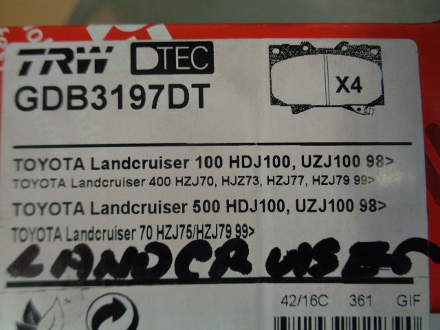 TRW Front Brake Pads Suits Toyota 100/70 Series Landcruiser New Part