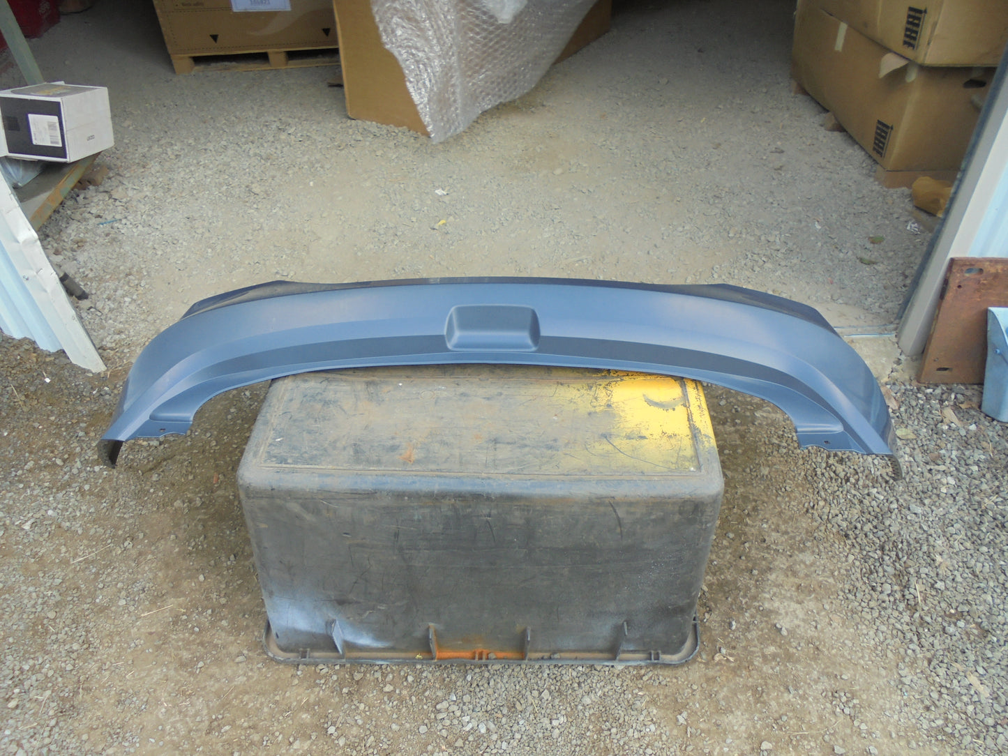 MG3 Hatch Genuine Rear Upper Rear Bumper Bar Cover New Part